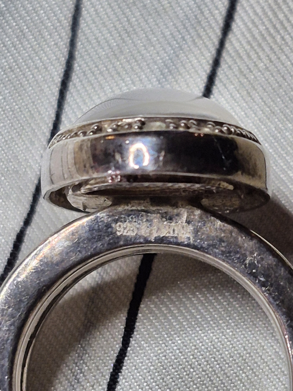 Sterling Silver Moonstone Oval Ring - White Moonstone - Picture 2 of 10